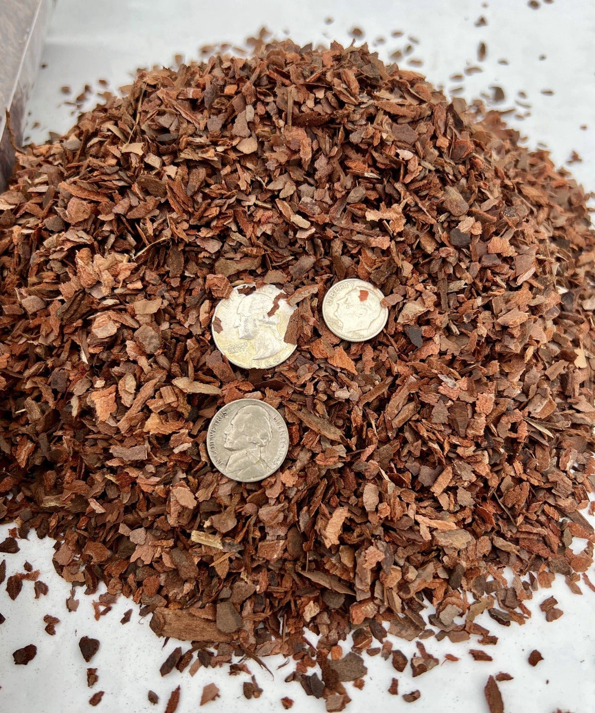 Pure Pine Bark Fines | 1/16" to 1/4" (8 Qt)
